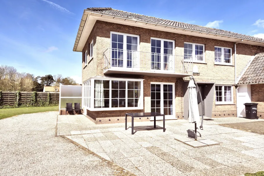 Bijenkorf etage vakantieappartement in Cadzand-Bad Zeeland