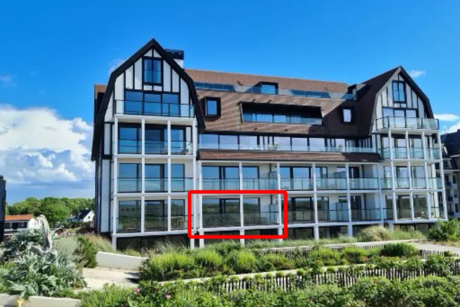 Branding C21 appartement met zeezicht in Cadzand-Bad Zeeland front