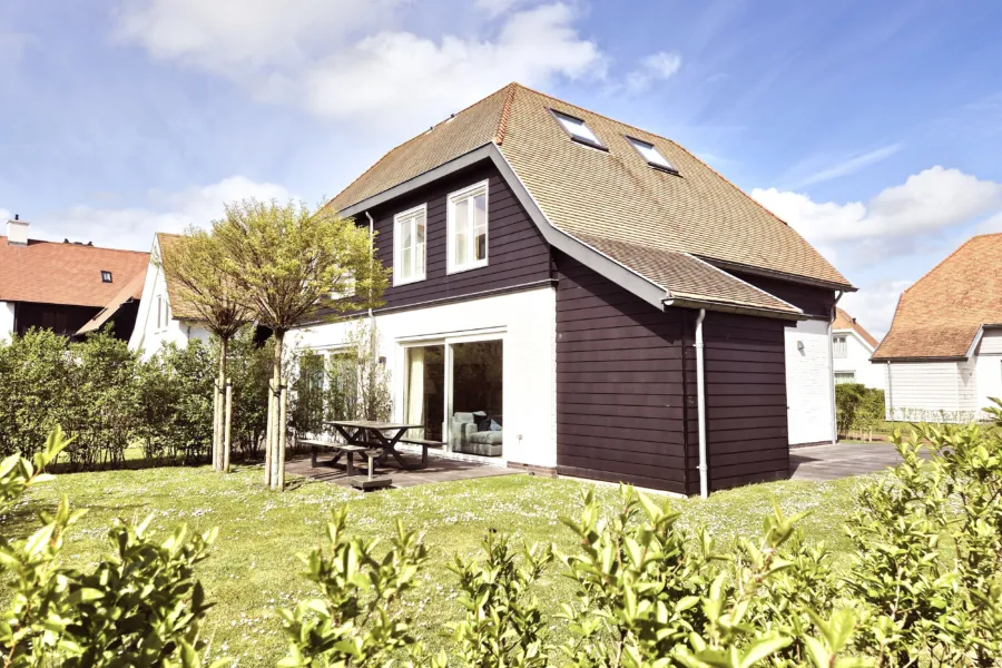 Waterranonkel 12 vakantiewoning in Cadzand zijkant