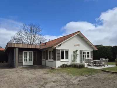 Zwaluwnest vakantiehuis voor 8 personen in Cadzand-Bad Zeeland